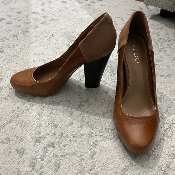 Size 7.5 Aldo high heels, brown/taupe - Picture 2 of 4